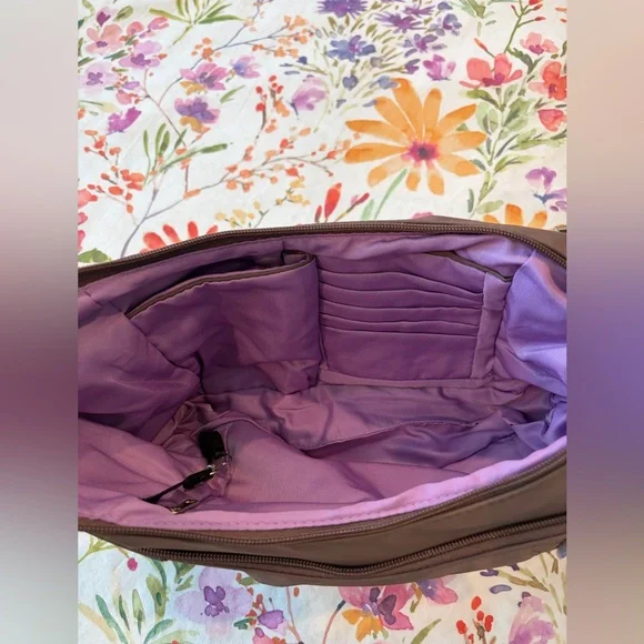 Travelon Crescent bag - Picture 6 of 13